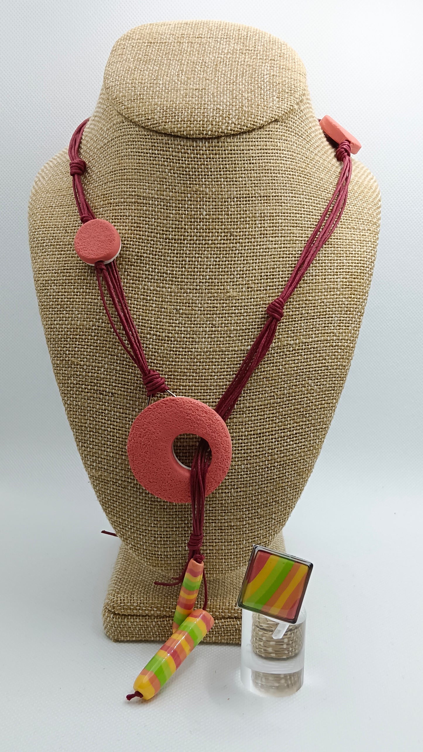 IR-08 NECKLACE