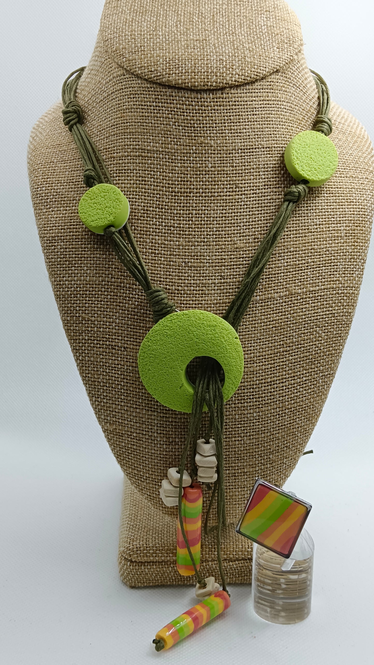 IR-08 NECKLACE